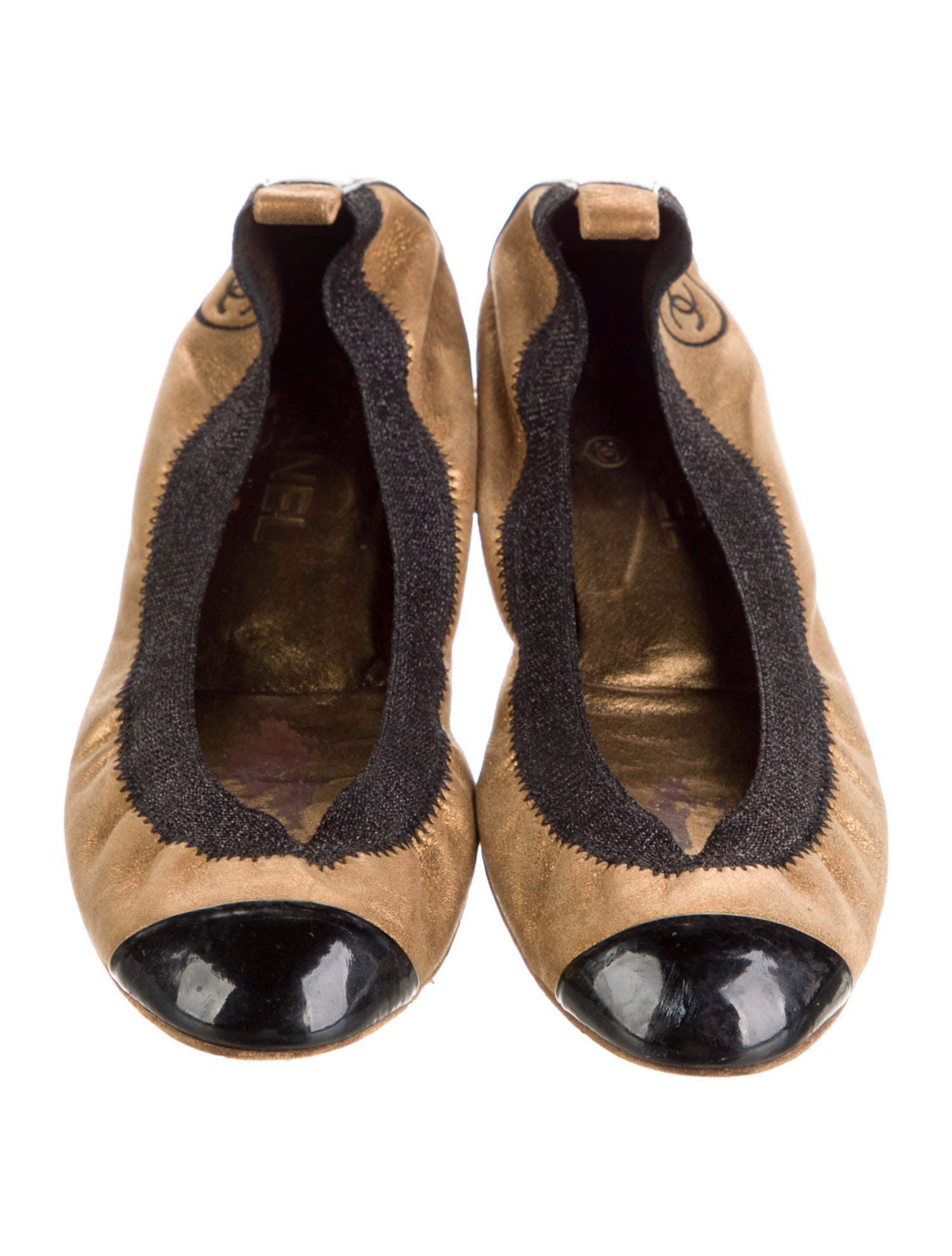 Interlocking CC Logo Leather Flats