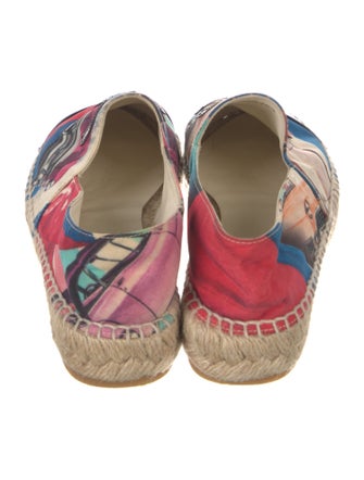 Chanel 2017 Interlocking CC Logo Espadrilles