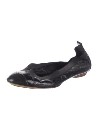 Chanel Interlocking CC Logo Patent Leather Ballet Flats