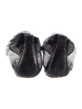 Chanel Interlocking CC Logo Patent Leather Ballet Flats