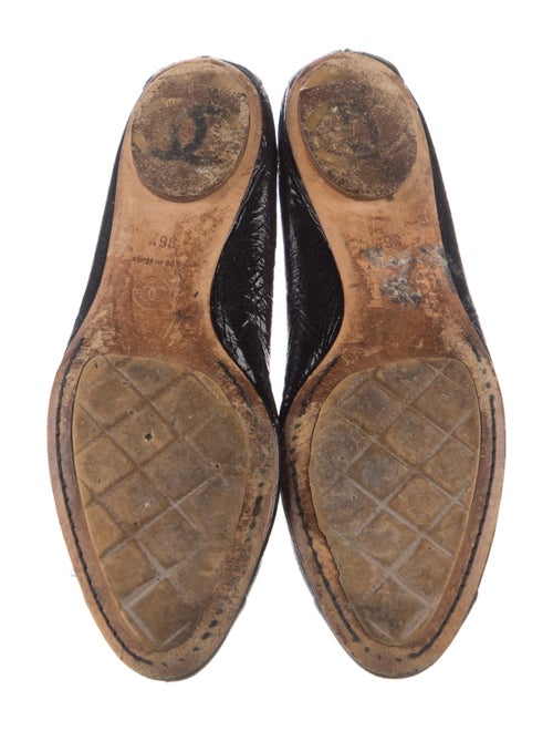 Chanel Interlocking CC Logo Patent Leather Ballet Flats