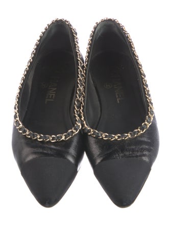 Chanel Interlocking CC Logo Leather Ballet Flats