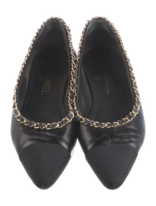 Chanel Interlocking CC Logo Leather Ballet Flats