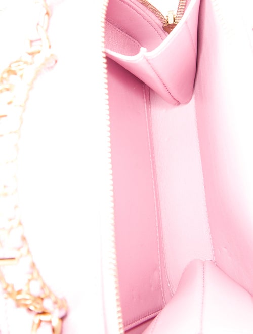 Chanel 2022 Pick Me Up Vanity Case