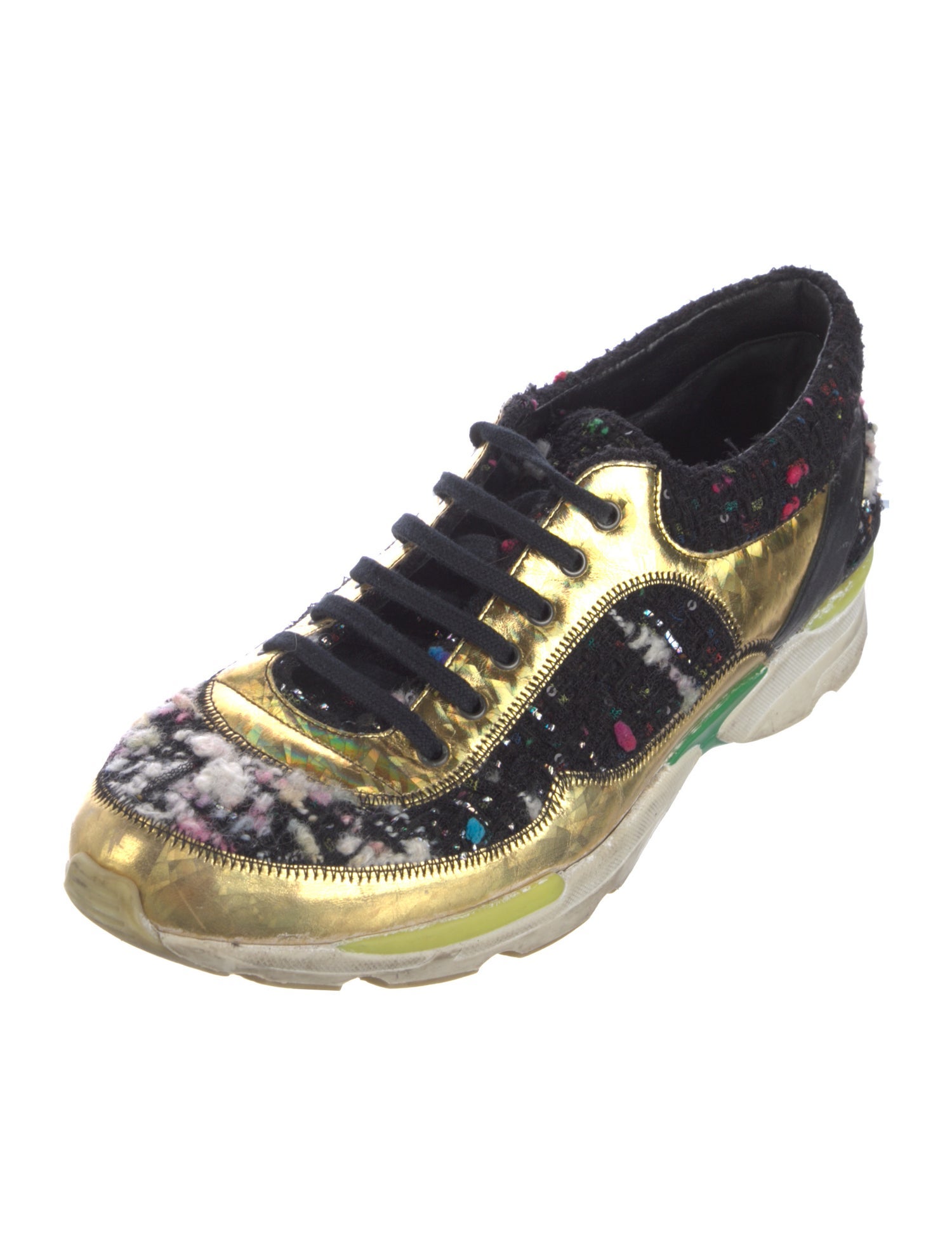 Chanel Interlocking CC Logo Leather Sneakers