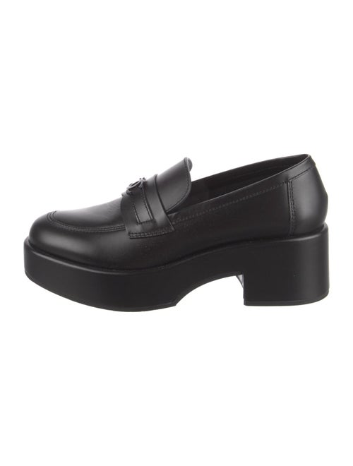 Chanel 2022 Interlocking CC Logo Loafers
