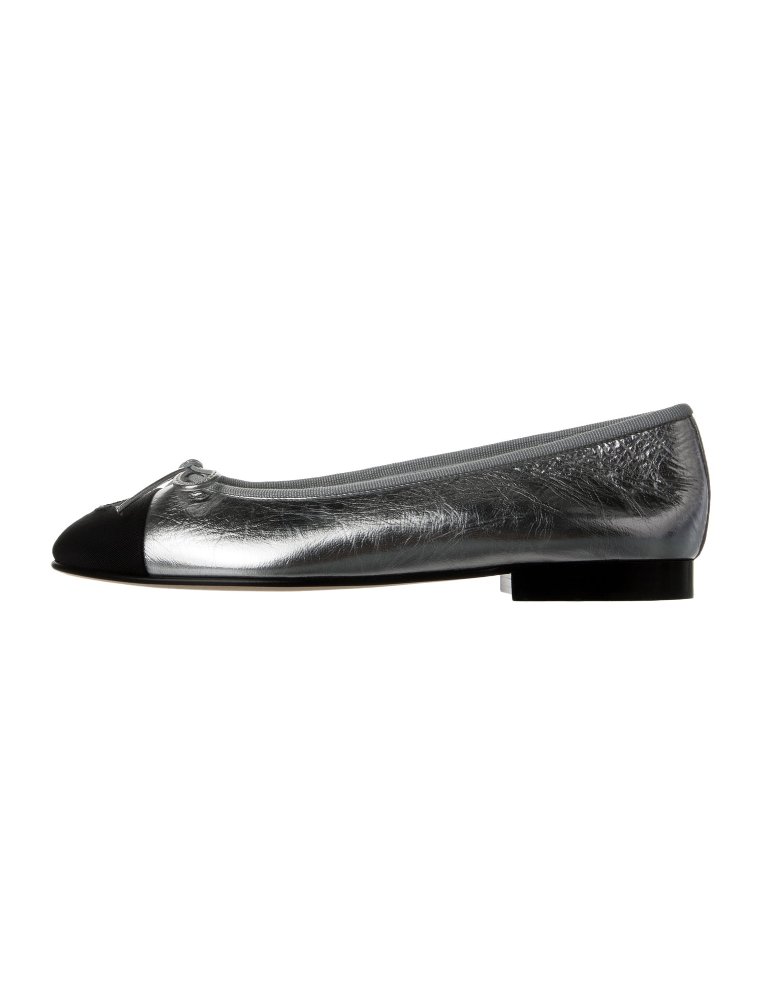 Chanel Interlocking CC Logo Leather Ballet Flats