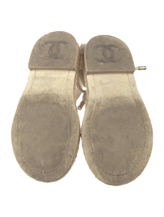 Chanel 2020 Interlocking CC Logo Espadrilles