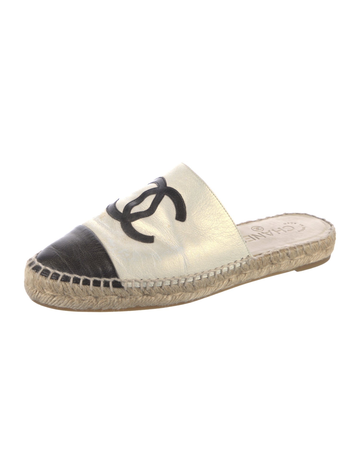 Chanel Interlocking CC Logo Leather Espadrilles