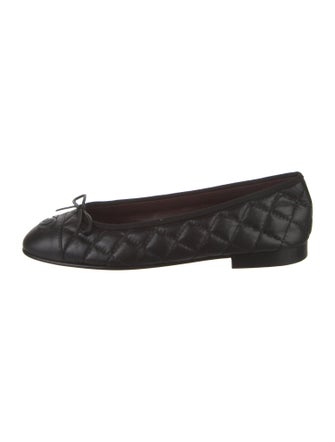 Chanel Interlocking CC Logo Leather Ballet Flats
