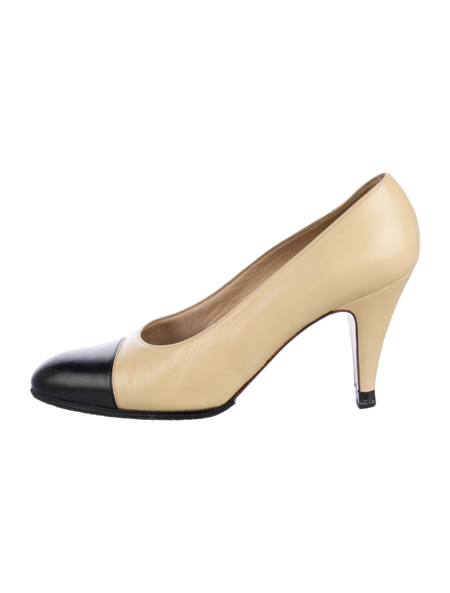 Chanel Vintage Leather Pumps