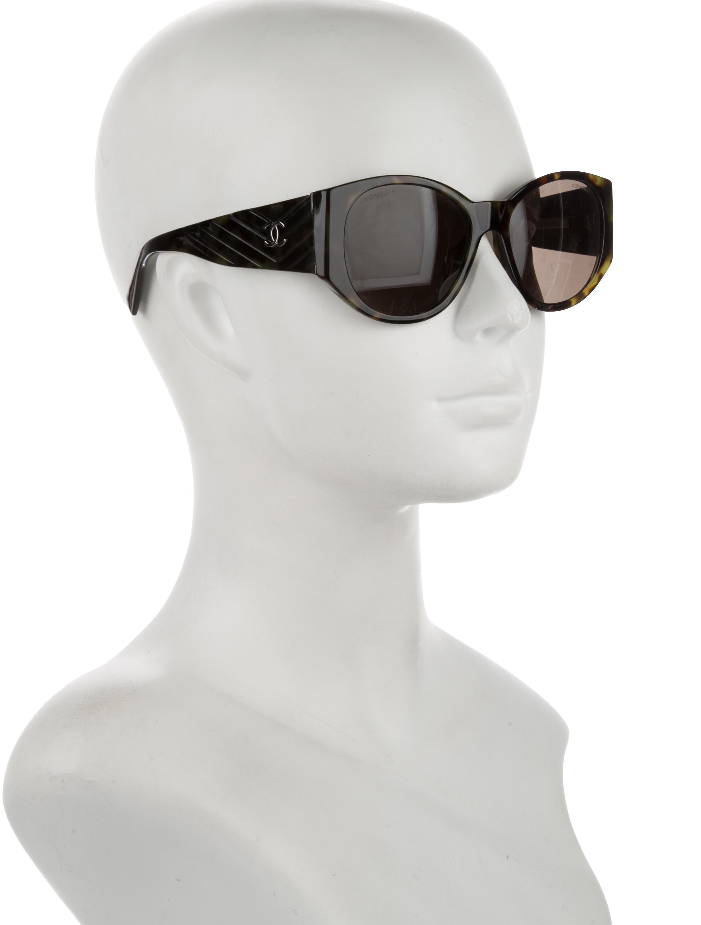 Chanel Interlocking CC Logo Round Sunglasses