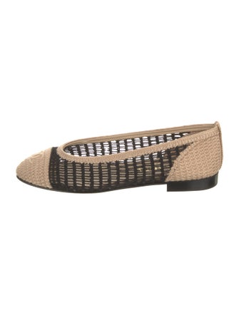 Chanel Interlocking CC Logo Ballet Flats