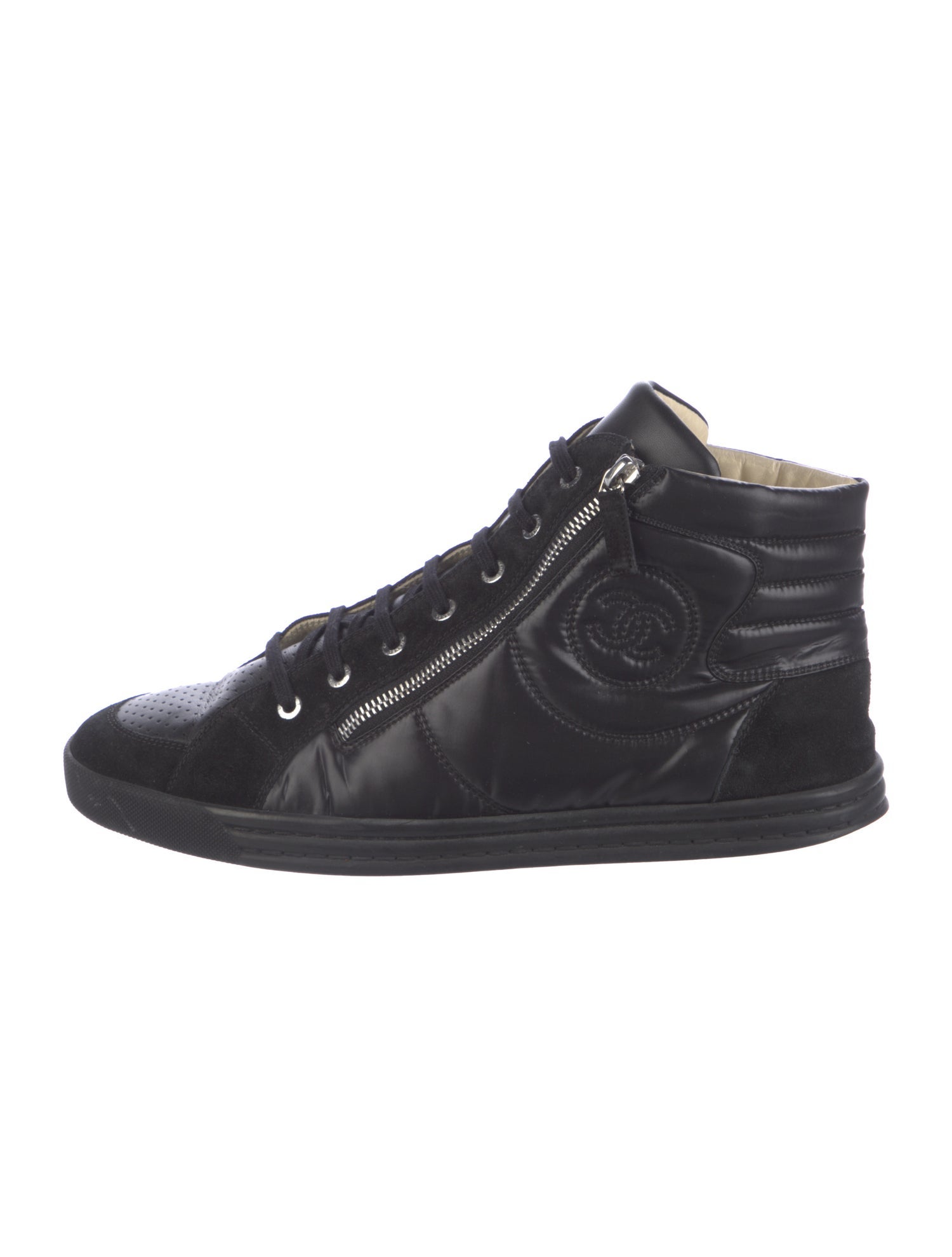Chanel Interlocking CC Logo Leather Sneakers