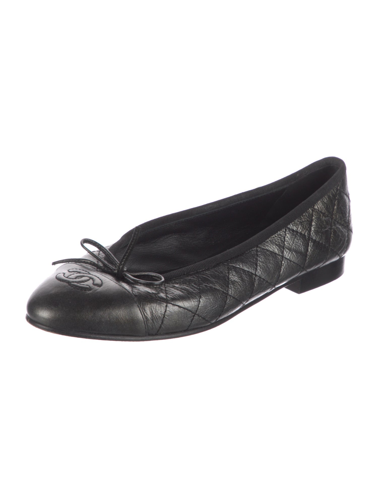 Chanel Interlocking CC Logo Leather Ballet Flats