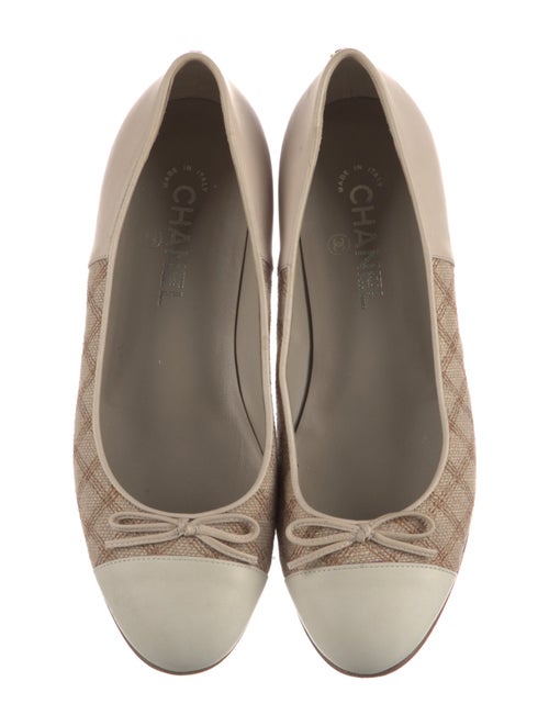 Chanel Interlocking CC Logo Calfskin Ballet Flats