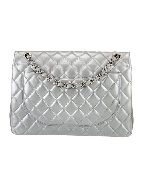 Chanel Classic Maxi Double Flap Bag