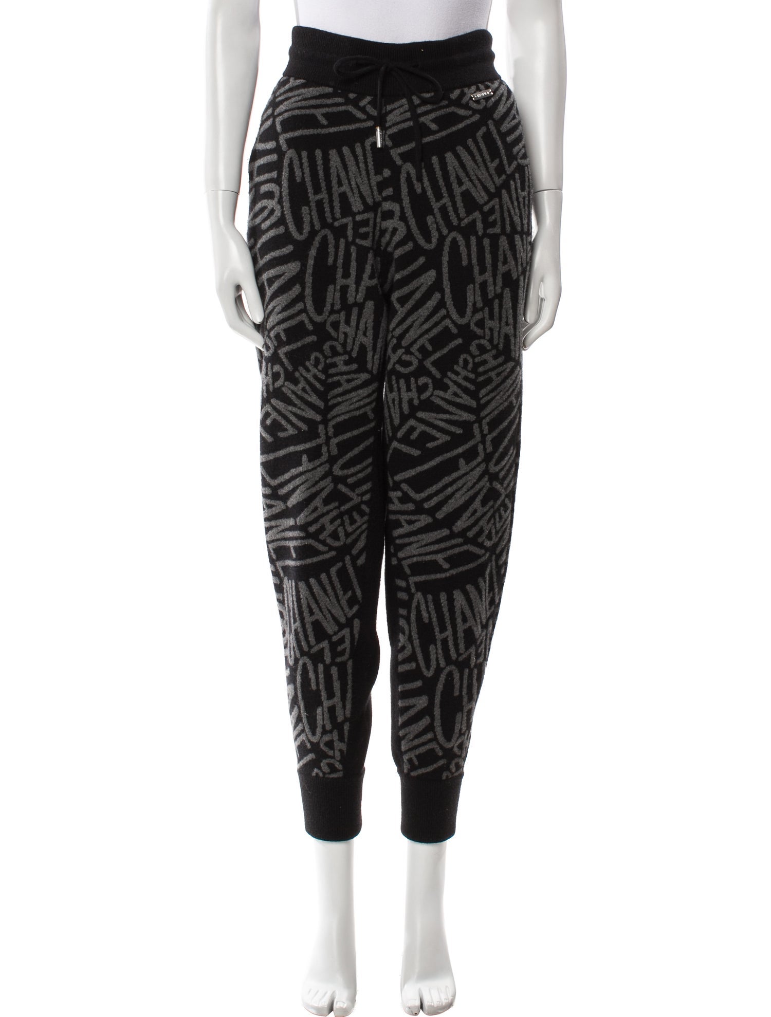 Chanel 2021 Coco Neige Sweatpants