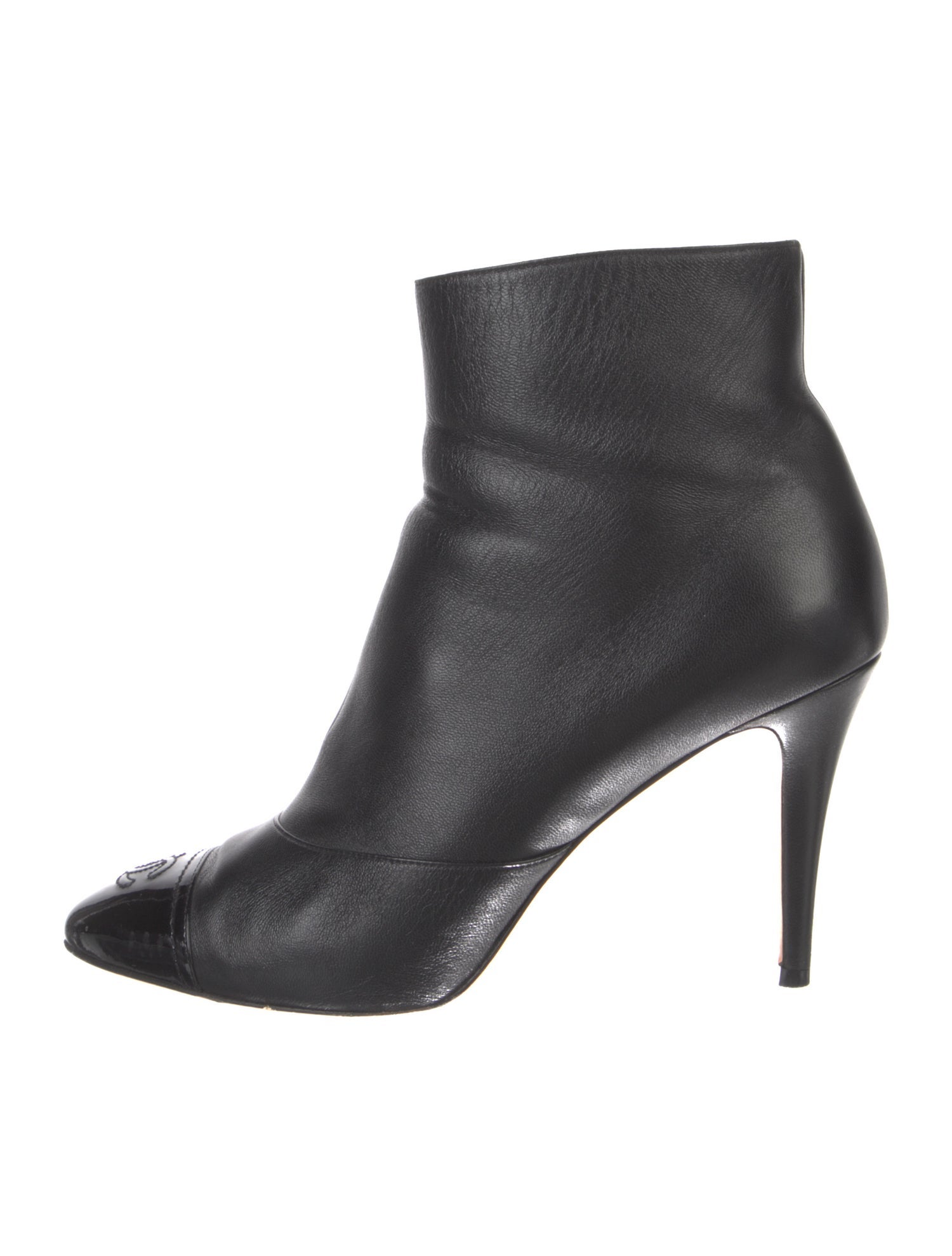 Chanel Interlocking CC Logo Leather Boots