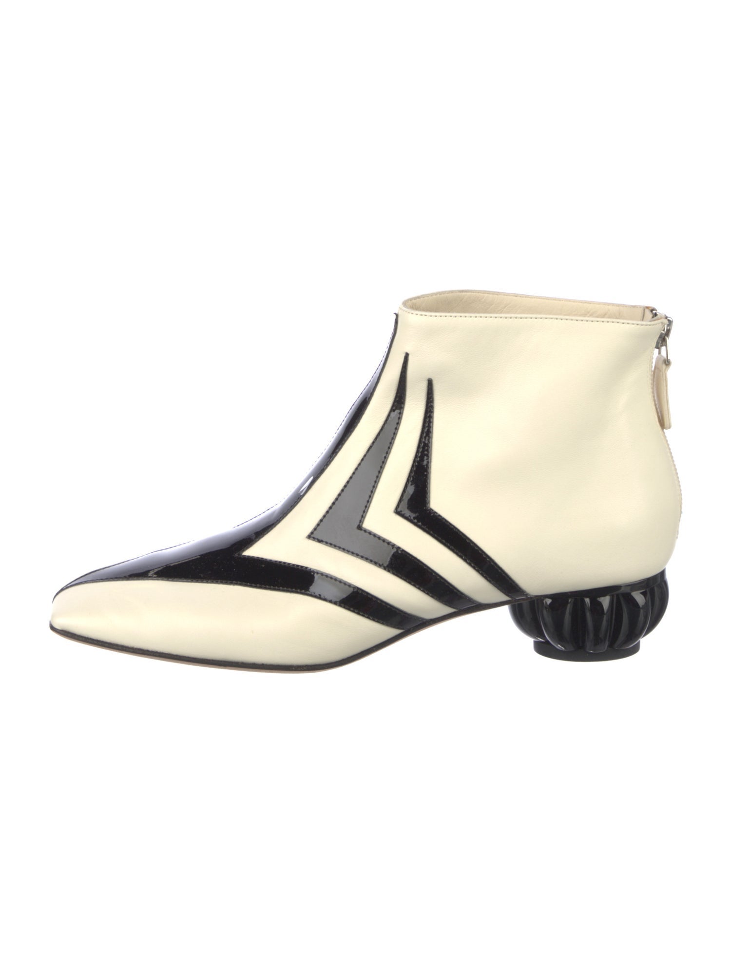 Chanel Interlocking CC Logo Leather Boots