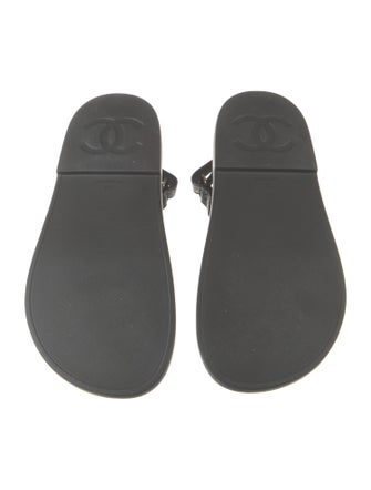Chanel 2022 Interlocking CC Logo Slides