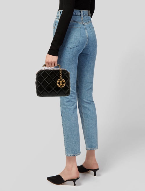 Chanel Patent Top Handle Vanity Case