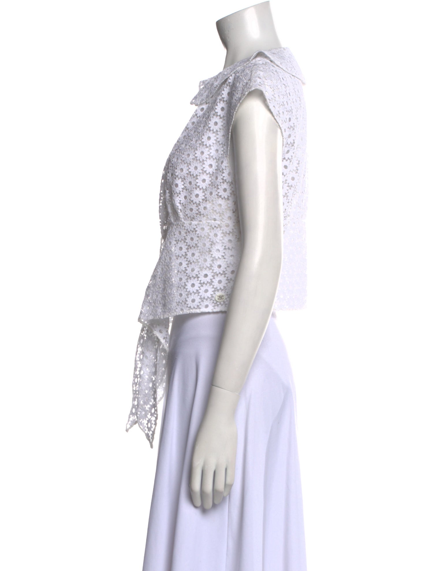 Chanel 2021 Lace Crop Top