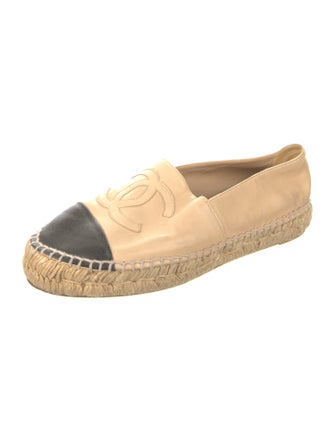 Chanel Interlocking CC Logo Leather Espadrilles
