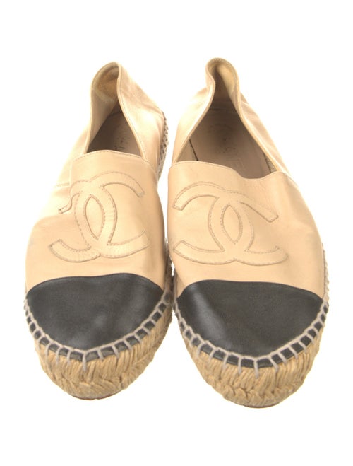 Chanel Interlocking CC Logo Leather Espadrilles