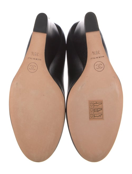 Chanel 2015 Interlocking CC Logo Pumps