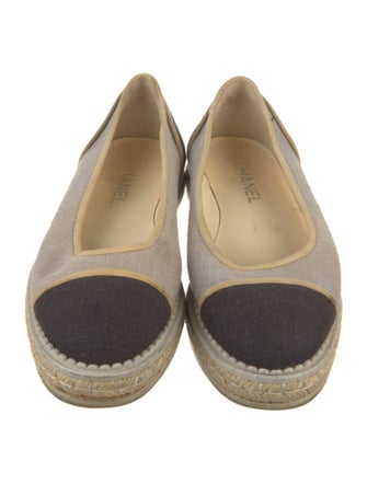 Chanel 2016 Interlocking CC Logo Espadrilles