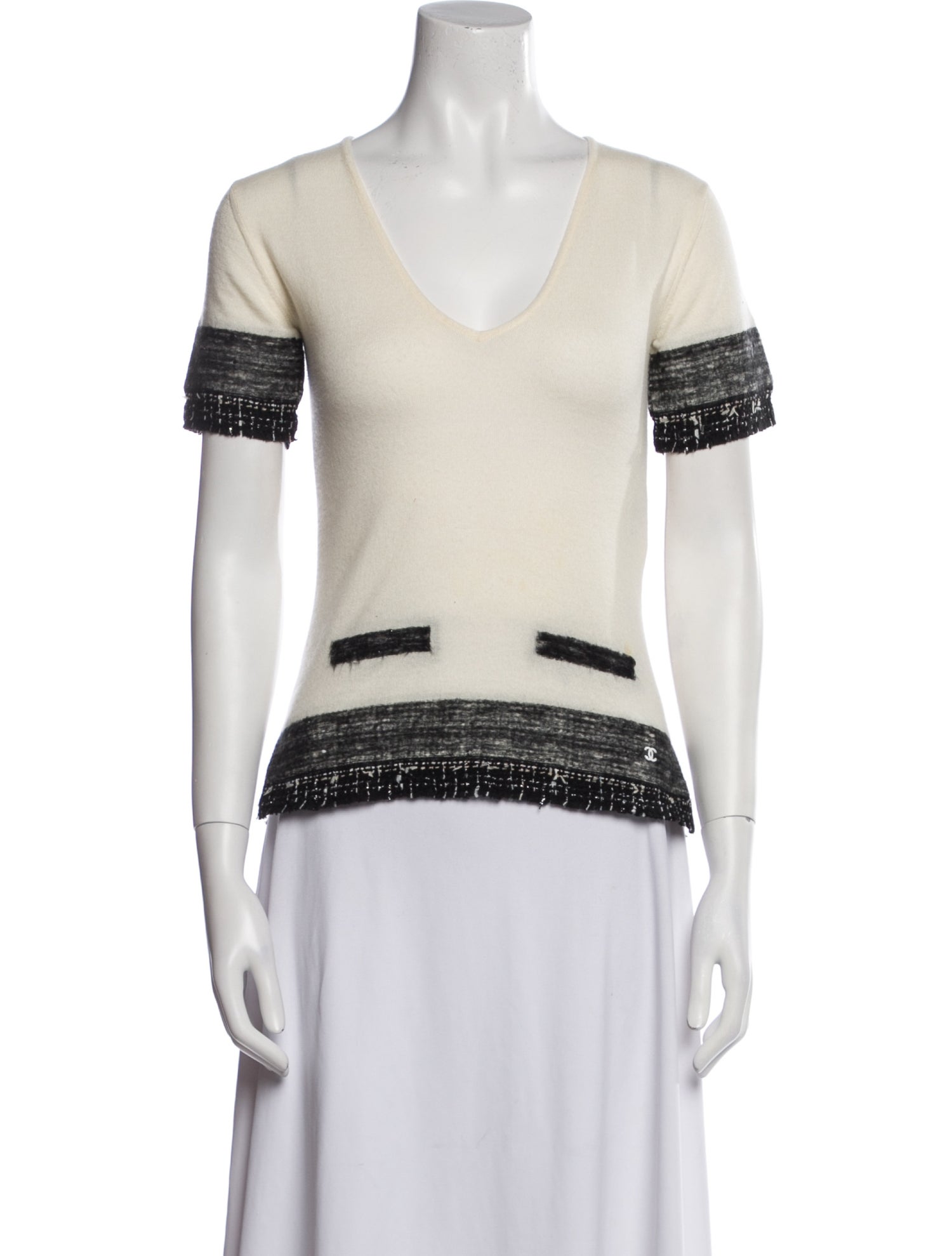 Chanel Vintage 2005 Sweater