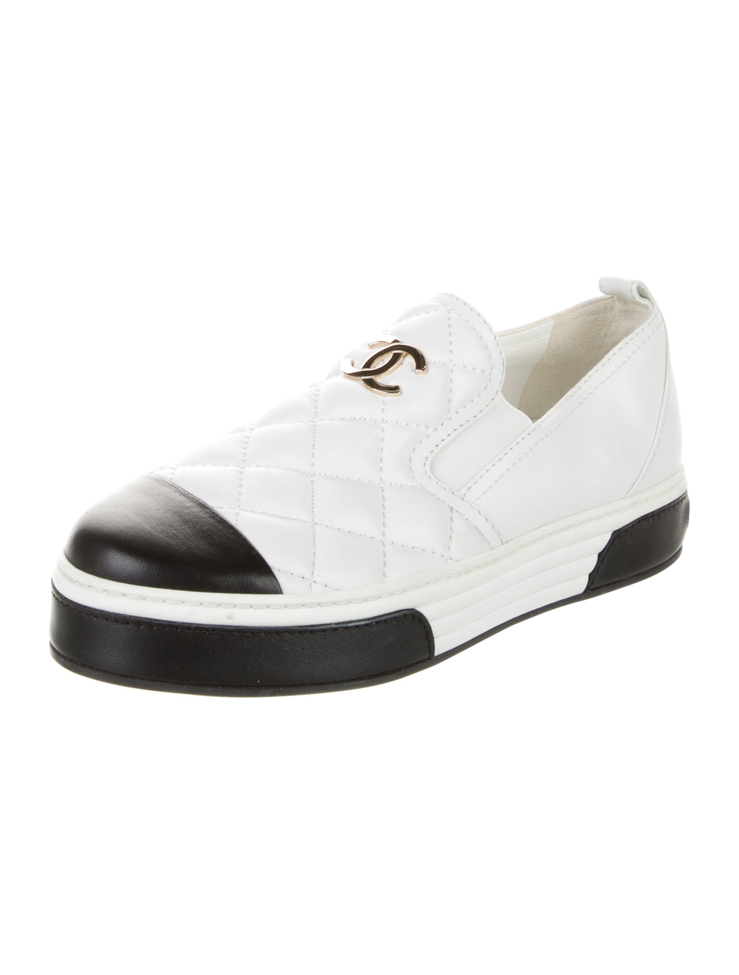 Chanel Interlocking CC Logo Leather Sneakers