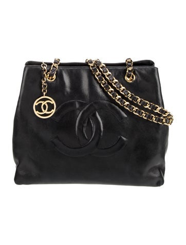 Chanel Totes Lambskin CC Tote