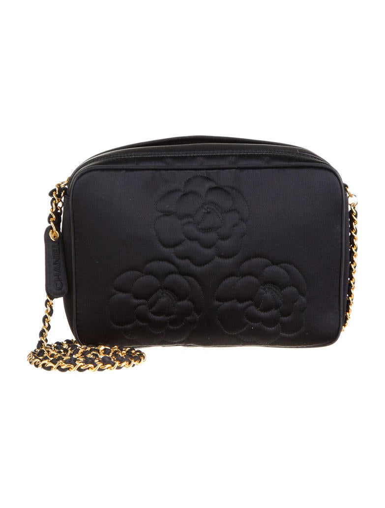 Chanel Shoulder Bag Handbags CHA12911 The RealReal