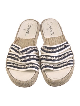 Chanel Interlocking CC Logo Leather Espadrilles