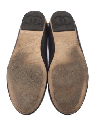 Chanel Interlocking CC Logo Lambskin Loafers