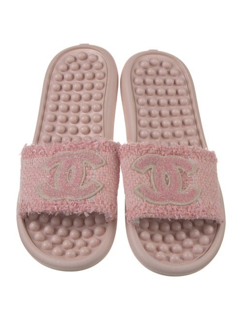 Chanel 2018 Interlocking CC Logo Slides