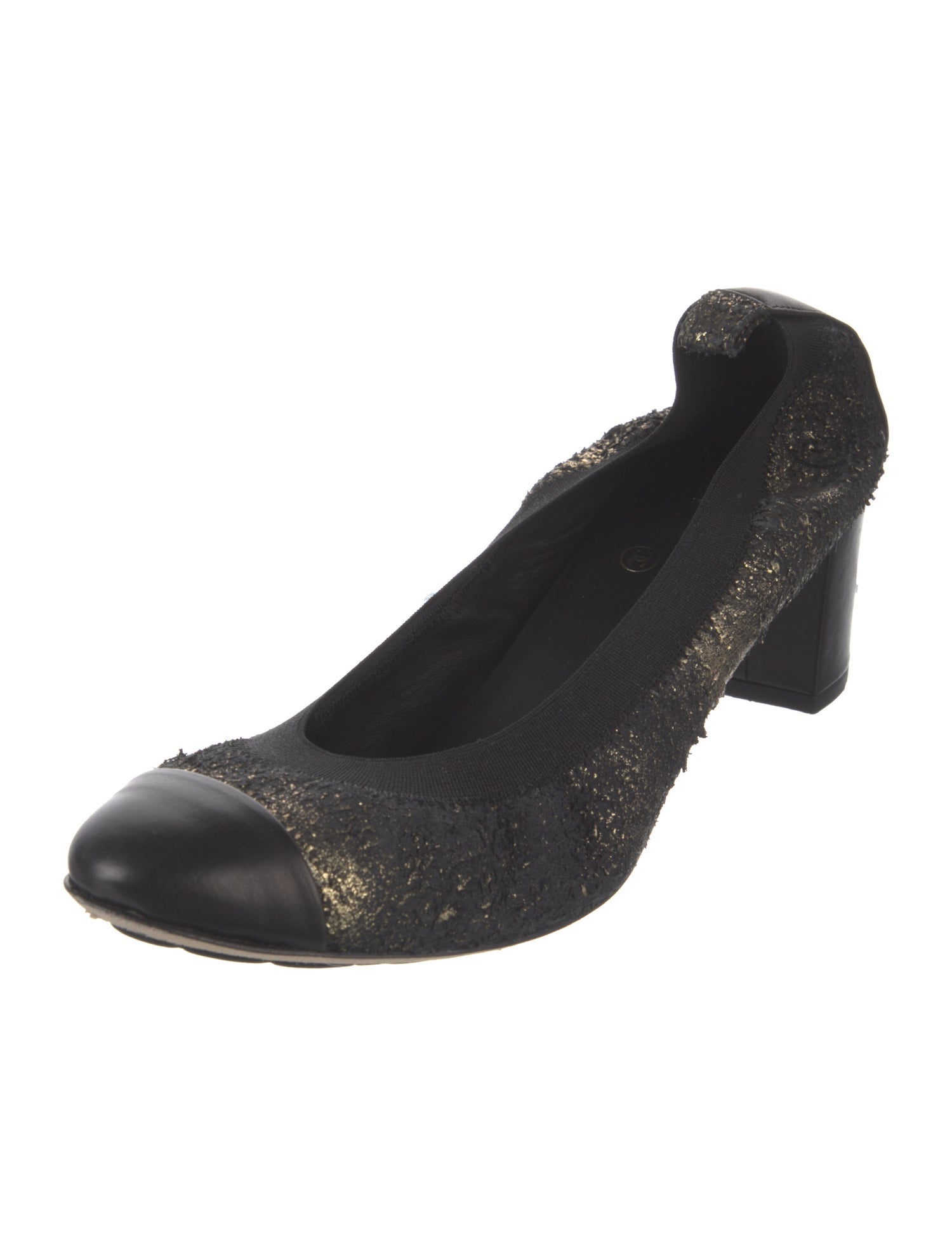 Chanel 2011 Interlocking CC Logo Pumps