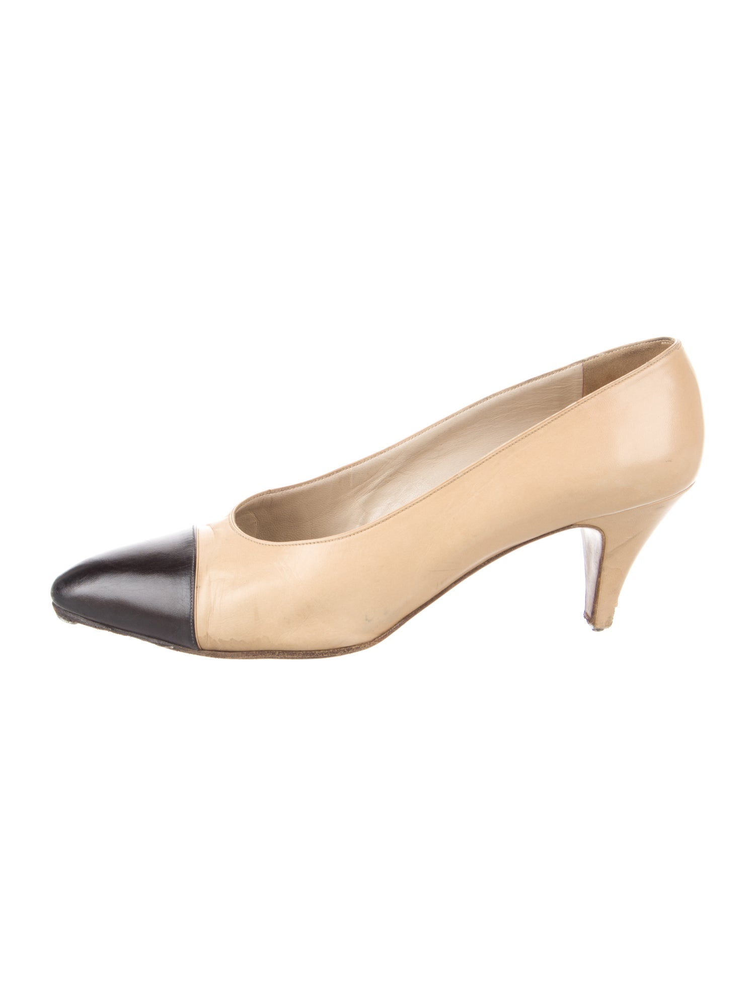 Chanel Vintage 1990's Pumps
