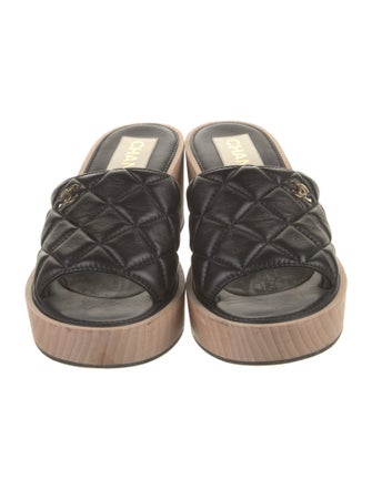 Chanel 2022 Interlocking CC Logo Slides