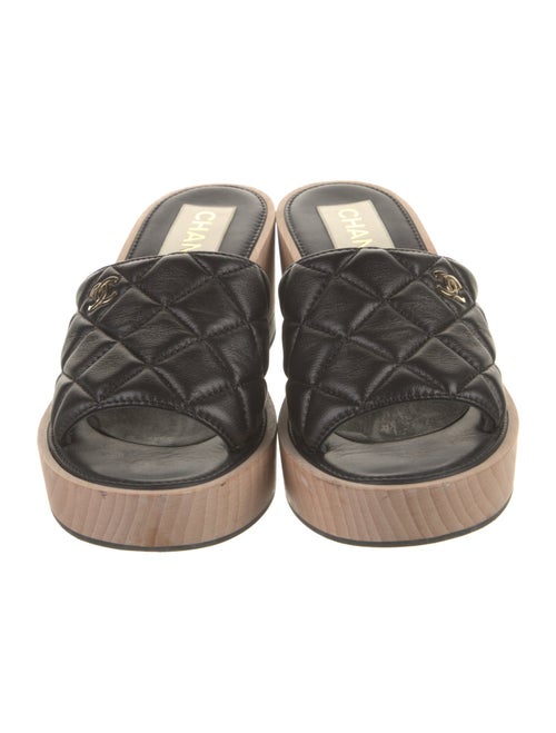 Chanel 2022 Interlocking CC Logo Slides