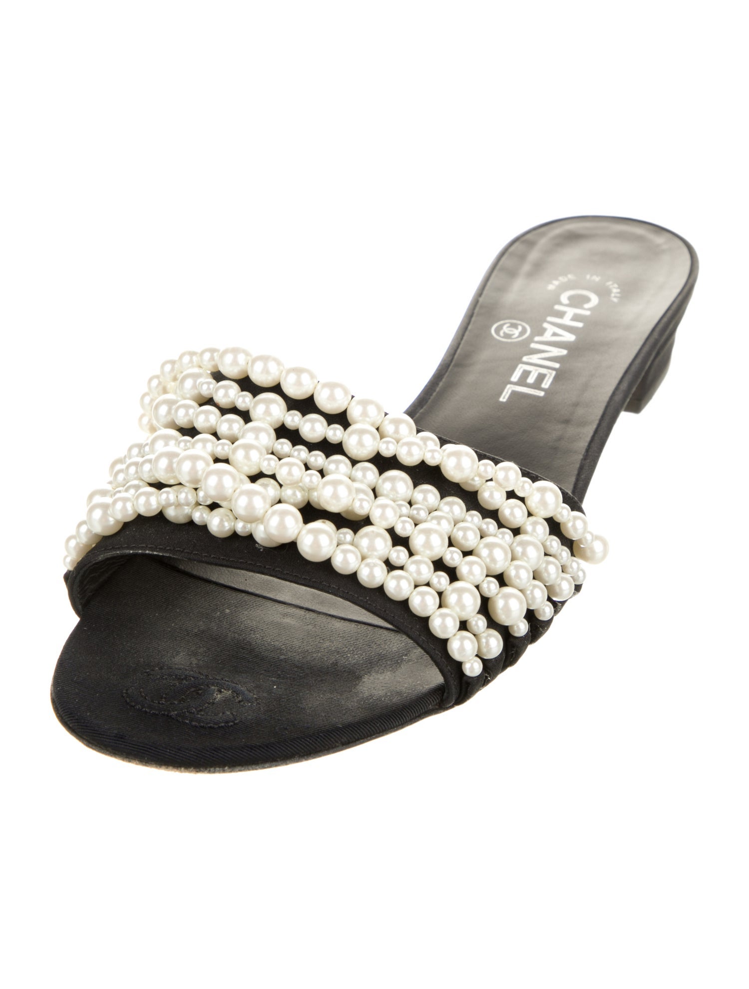 Chanel 2017 Interlocking CC Logo Slides