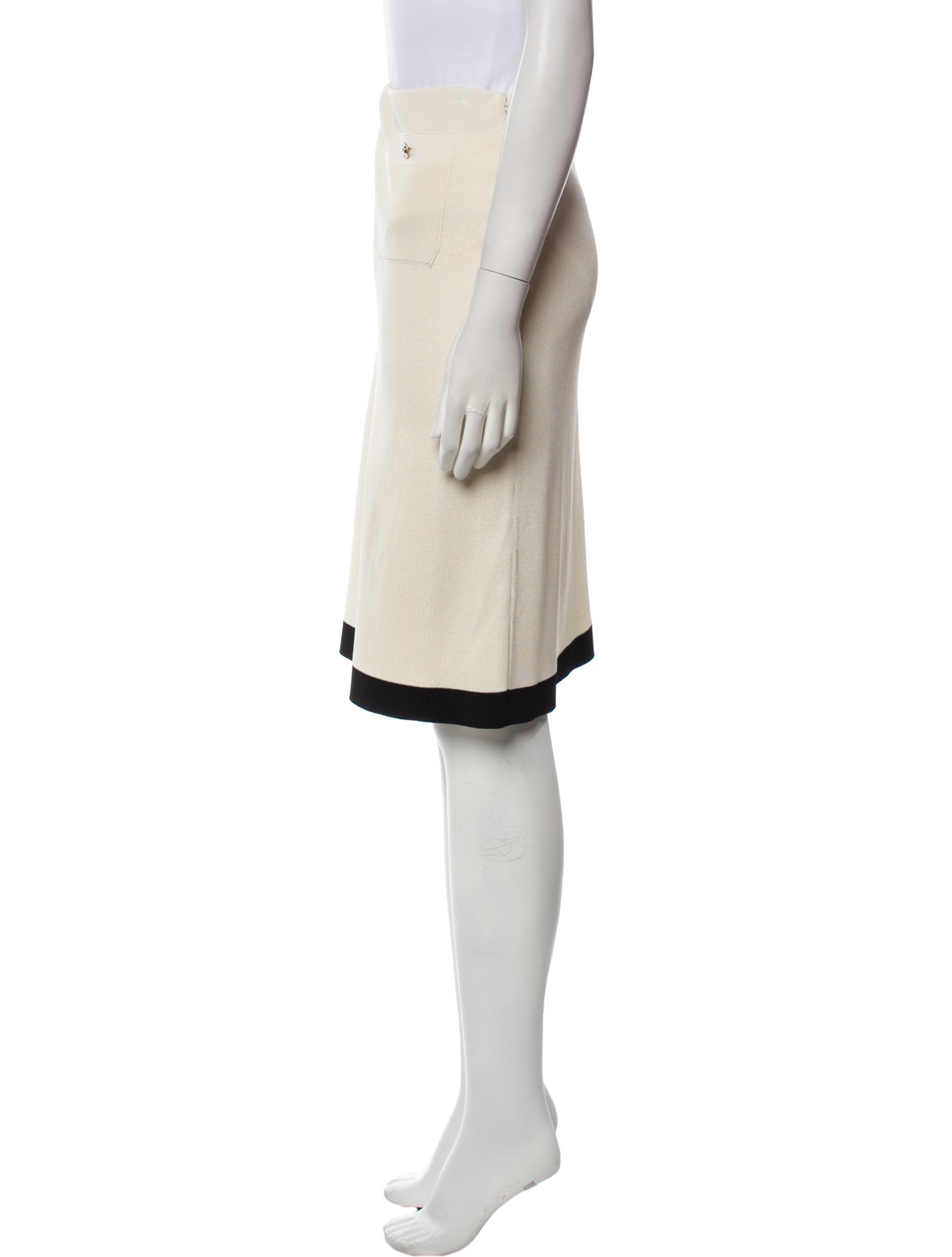 Chanel 2020 Knee-Length Skirt