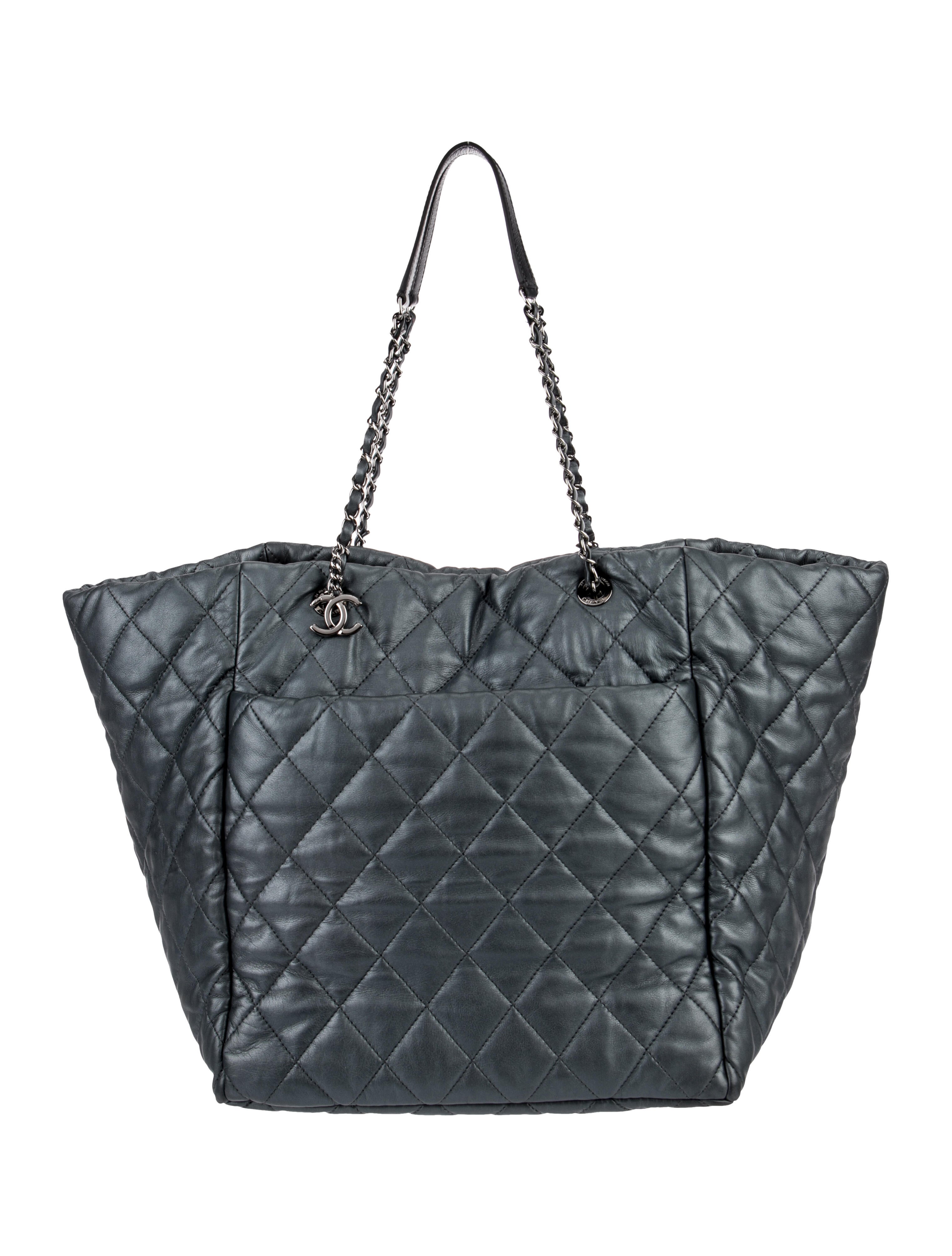 Chanel Week End On Mars Tote