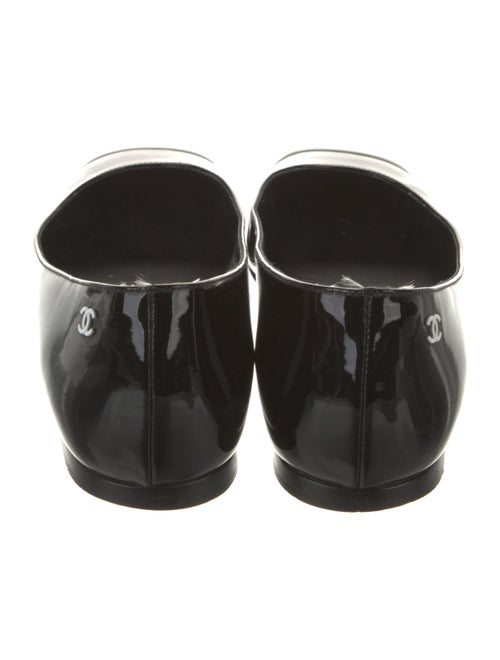 Chanel Interlocking CC Logo Patent Leather Flats