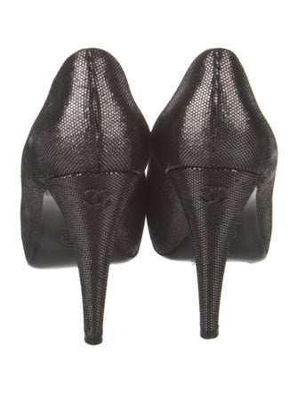Chanel 2012 Interlocking CC Logo Pumps