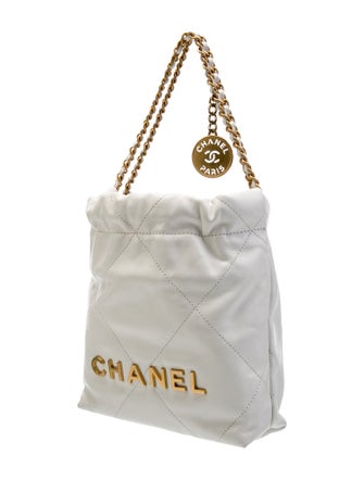 Chanel 2023 Mini 22 Hobo