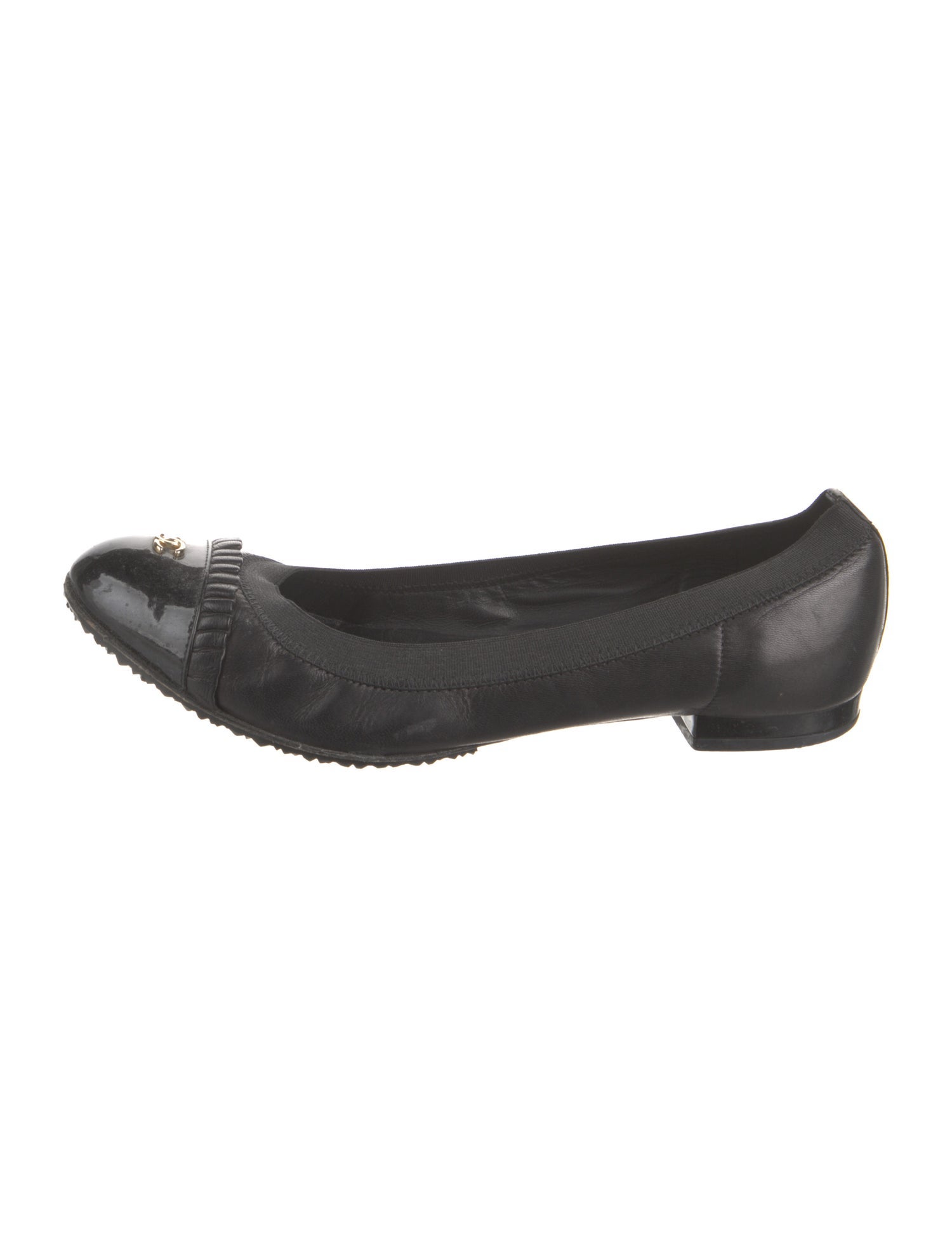 Chanel Interlocking CC Logo Leather Ballet Flats