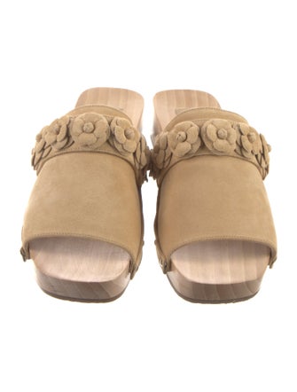 Chanel 2022 Interlocking CC Logo Slides